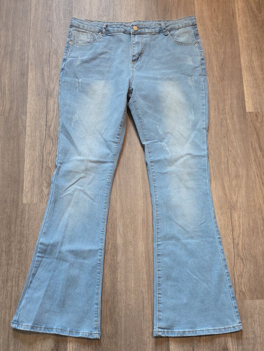 Light Wash Women's Flared Jeans 2XL